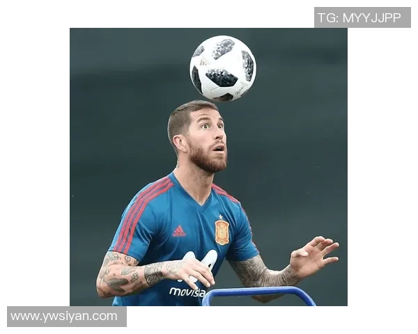 足球女球星人偶头像设计展现运动与时尚的完美融合