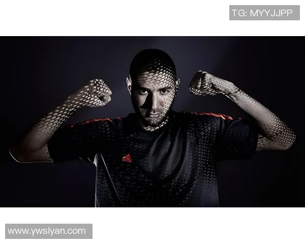 高清足球球星微信背景图精选 多款经典足球明星高清壁纸等你下载